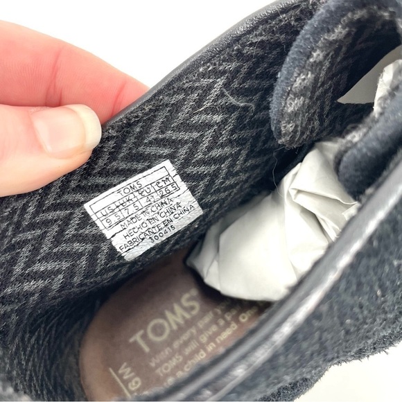 TOMS Black Suede Desert Lace Up Wedges - Picture 5 of 6